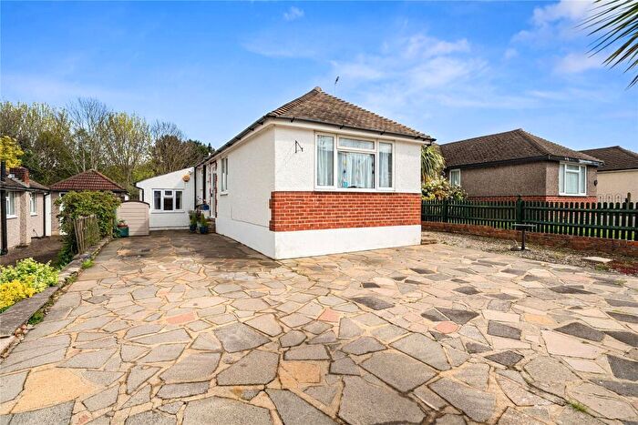 5 Bedroom Bungalow For Sale In Gillmans Road, Orpington, BR5