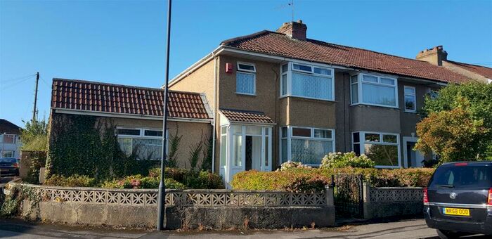 6 Bedroom Semi-Detached House To Rent In Stanley Avenue, Bristol, BS34