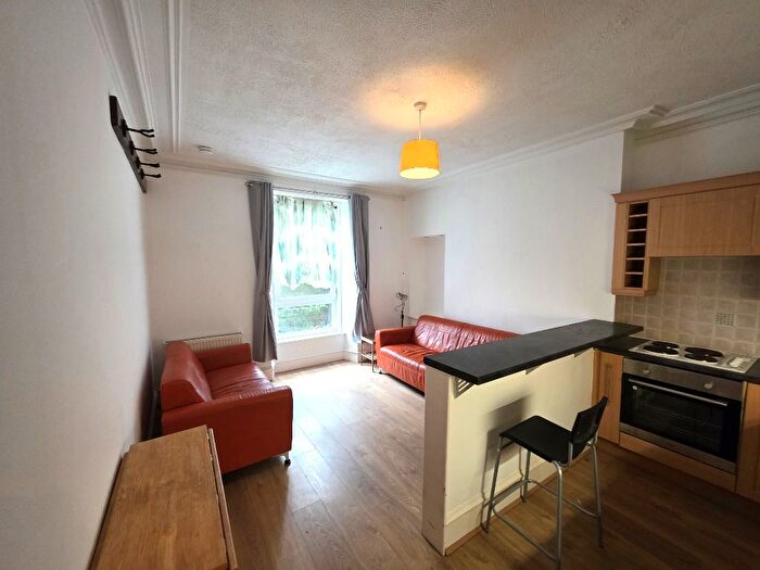 2 Bedroom Flat To Rent In Erskine Street, Old Aberdeen, Aberdeen, AB24