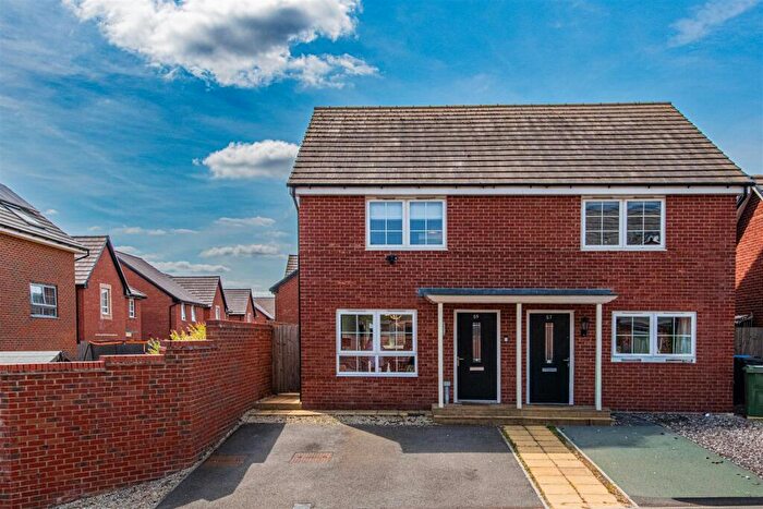 2 Bedroom Semi Detached House For Sale In Peveril Street, Barton Seagrave, Kettering, NN15