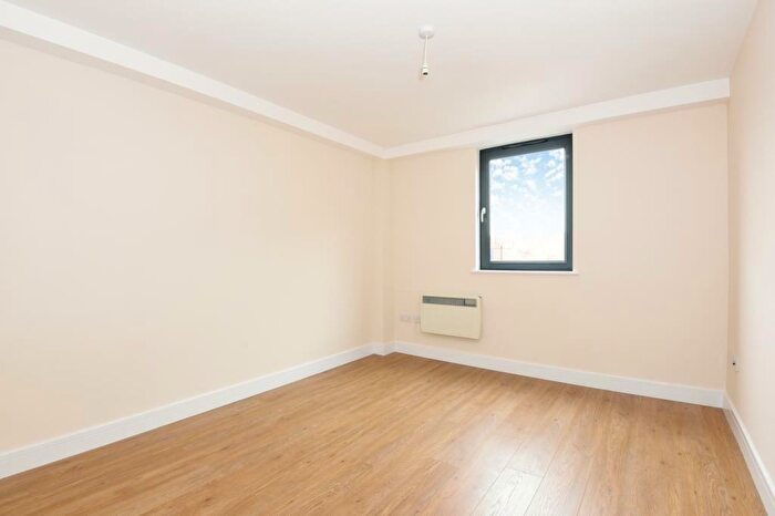 2 Bedroom Apartment To Rent In Town Centre, Aylesbury, HP20