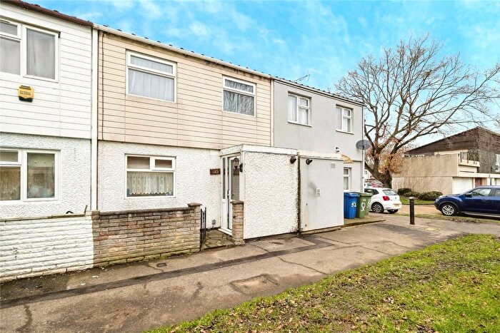 3 Bedroom Terraced House For Sale In Celandine Close, South Ockendon, Essex, RM15