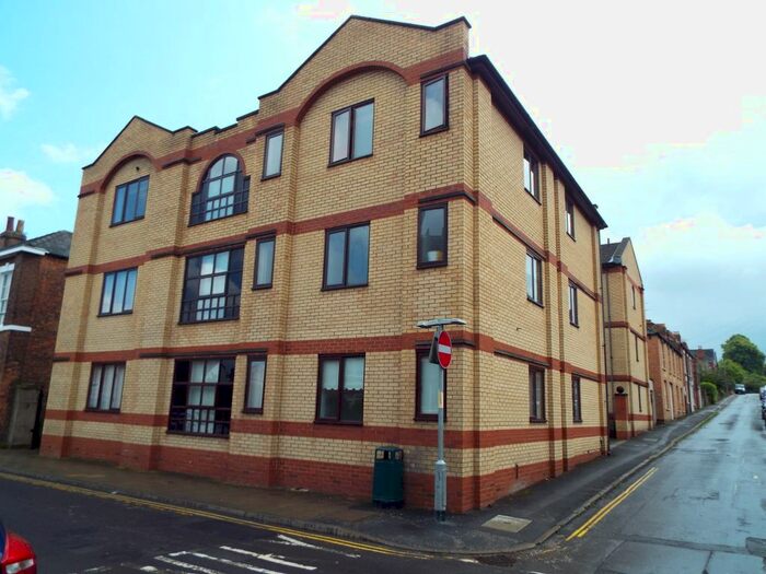 2 Bedroom Flat To Rent In Grosvenor Court, George Street, Louth LN11