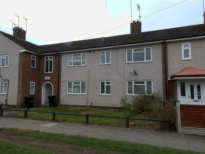 2 Bedroom Flat To Rent In Frobisher Road, Neston, CH64