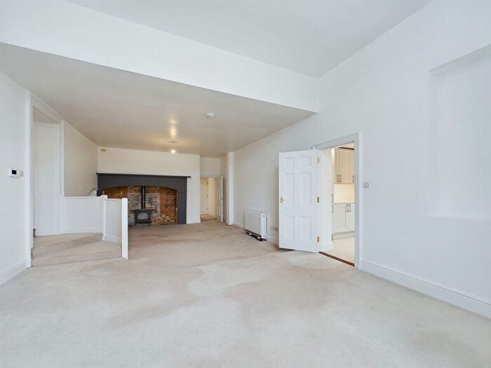 2 Bedroom Flat To Rent In Boddington House, Boddington Lane, Boddington, GL51