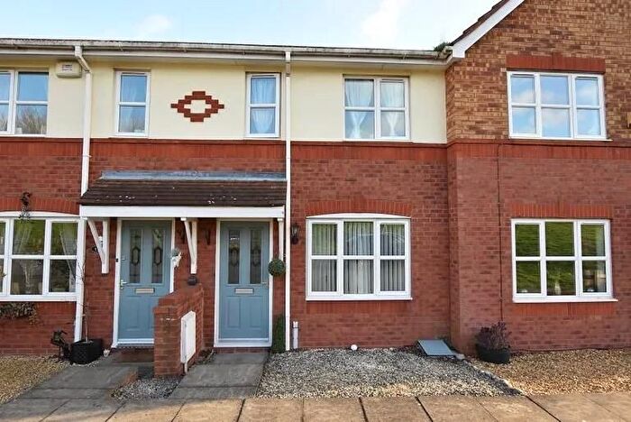 2 Bedroom Terraced House To Rent In Orchid Grove, Stoke-On-Trent, ST4