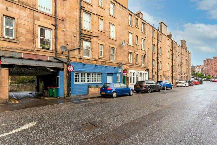 1 Bedroom Flat To Rent In Broughton Road, Edinburgh, EH7