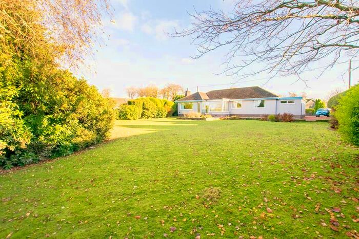 3 Bedroom Detached Bungalow For Sale In Pinegroves, Milnfield, Annan, Dumfries &amp; Galloway DG12