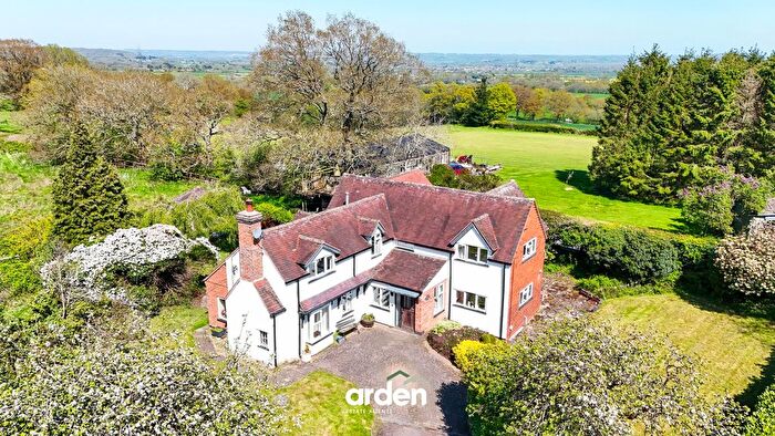 4 Bedroom Property For Sale In The Ridgeway, Astwood Bank, B96