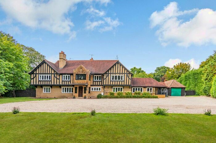 7 Bedroom Detached House For Sale In Grenville Road, Shackleford, Godalming, GU8