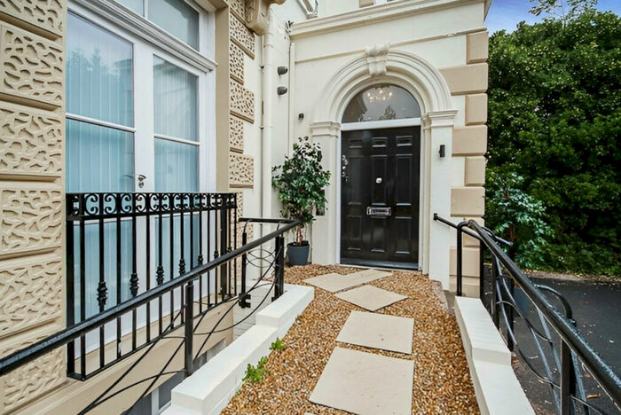 2 Bedroom Apartment To Rent In The Hollies, - Grange Lane, Liverpool, Merseyside, L25