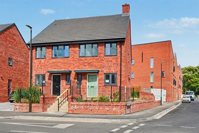 2 Bedroom Semi-Detached House For Sale In Bennett Street, Long Eaton, NG10