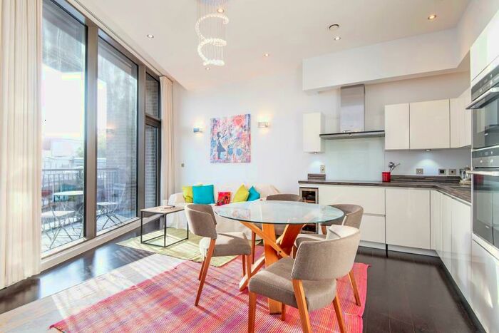 3 Bedroom Apartment To Rent In Regent Canalside, Camden Road, NW1