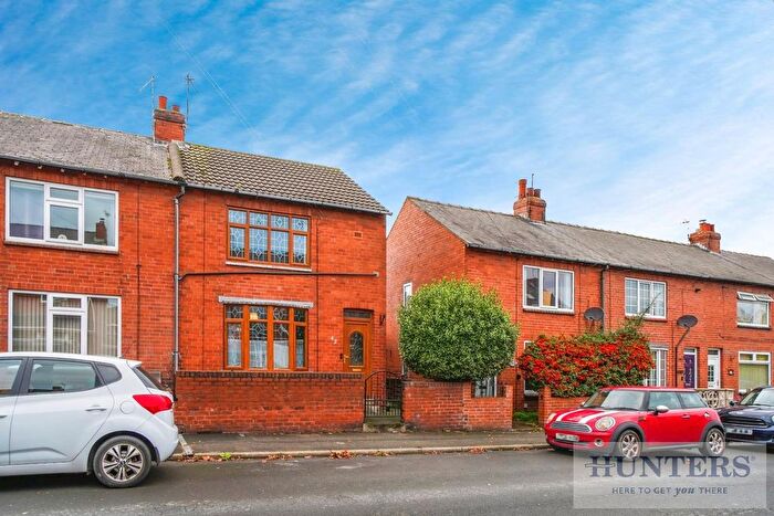 2 Bedroom End Terrace House For Sale In Joffre Avenue, Castleford, WF10