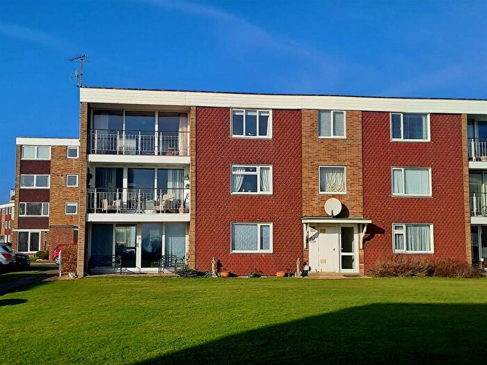 2 Bedroom Apartment For Sale In Churchill Court, Millfield Close, Rustington, BN16