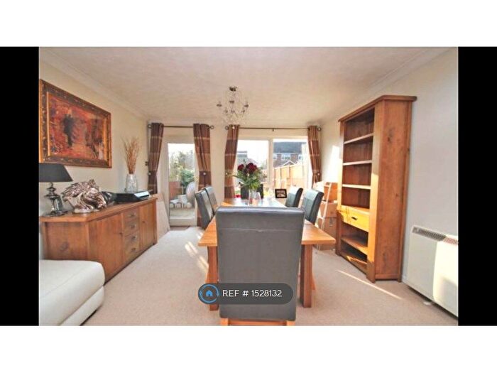 3 Bedroom Terraced House To Rent In Dickeymoors, Chelmsford, CM3