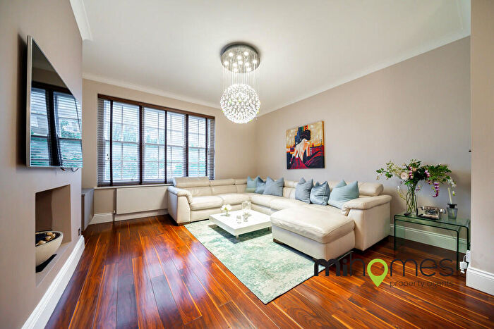 2 Bedroom Apartment To Rent In Clifton Court, St Johns Wood, NW8