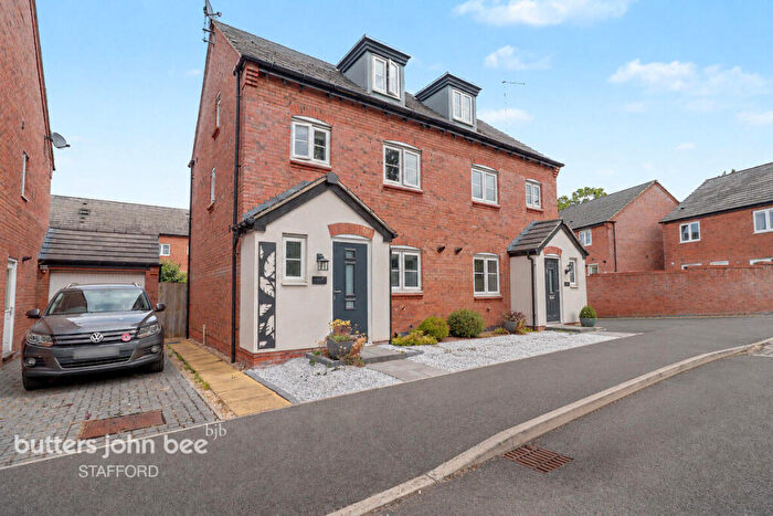 3 Bedroom Semi-Detached House For Sale In Pearl Brook Avenue, Stafford, ST16