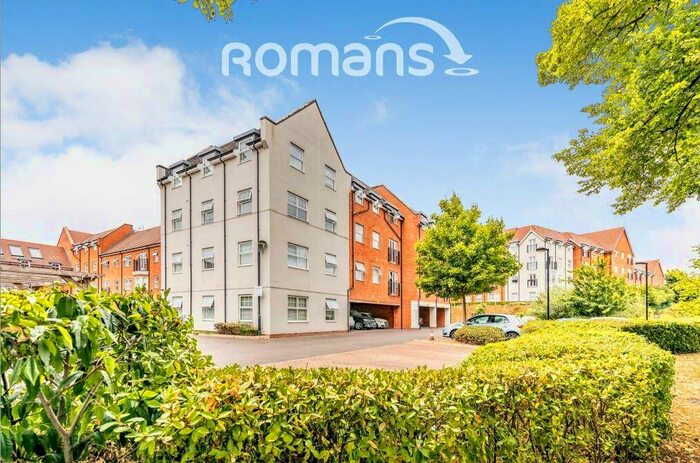 2 Bedroom Flat To Rent In Ashville Way, Wokingham, RG41