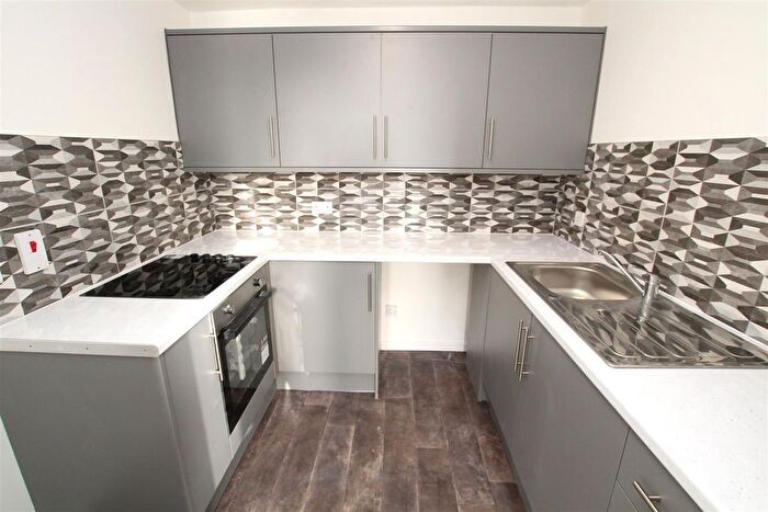 2 Bedroom Flat To Rent In Marske Grove, Darlington, DL3