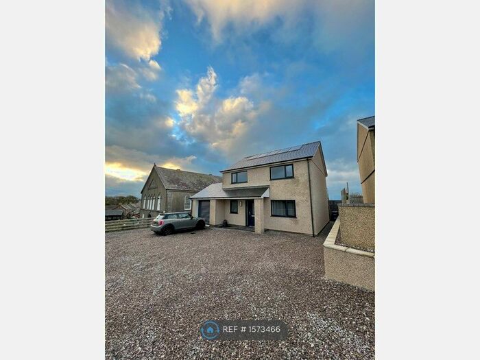 3 Bedroom Detached House To Rent In Tudweiliog, Gwynedd, LL53