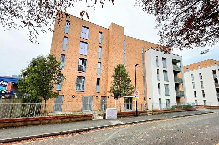 2 Bedroom Flat For Sale In Goulding House, Manor Lane, Feltham, Middlesex, TW13