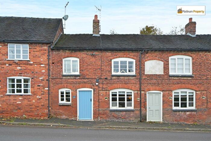2 Bedroom Cottage For Sale In Sandon Road, Hilderstone, ST15