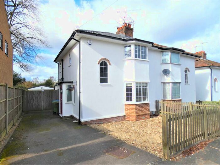 2 Bedroom Semi-Detached House To Rent In Green Schools Lane, Farnborough, GU14