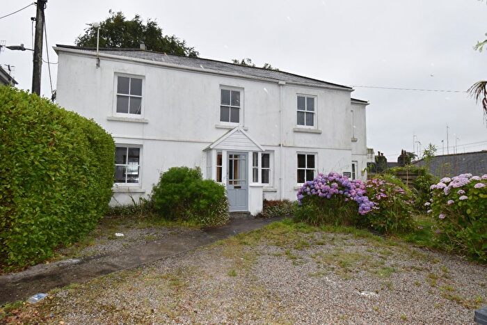 4 Bedroom Town House To Rent In Chapel Lane, Penryn, TR10