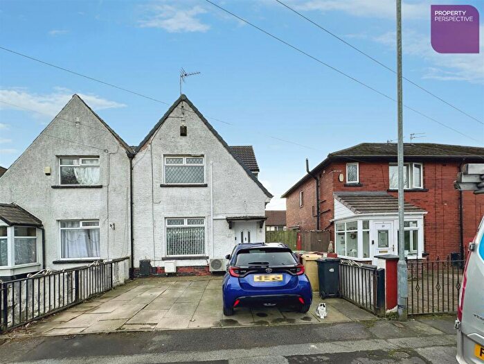 2 Bedroom Semi Detached House For Sale In Castleton Street, Bolton, BL2