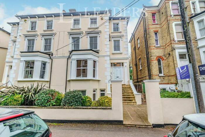 2 Bedroom Property To Rent In St Philips Road, Surbiton, KT6