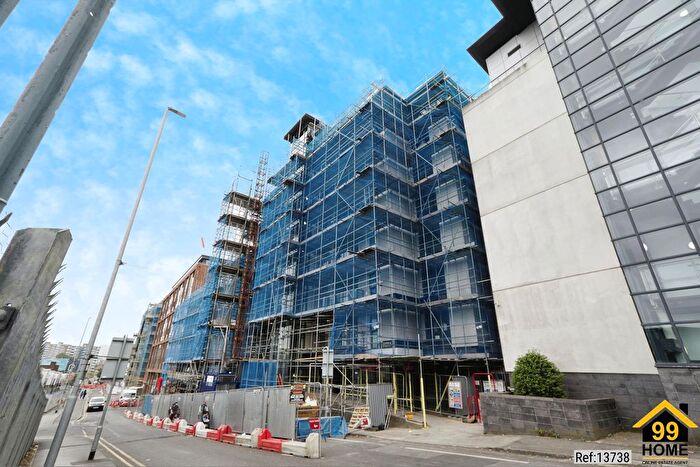 2 Bedroom Flat To Rent In Lovell House, Leeds, LS7