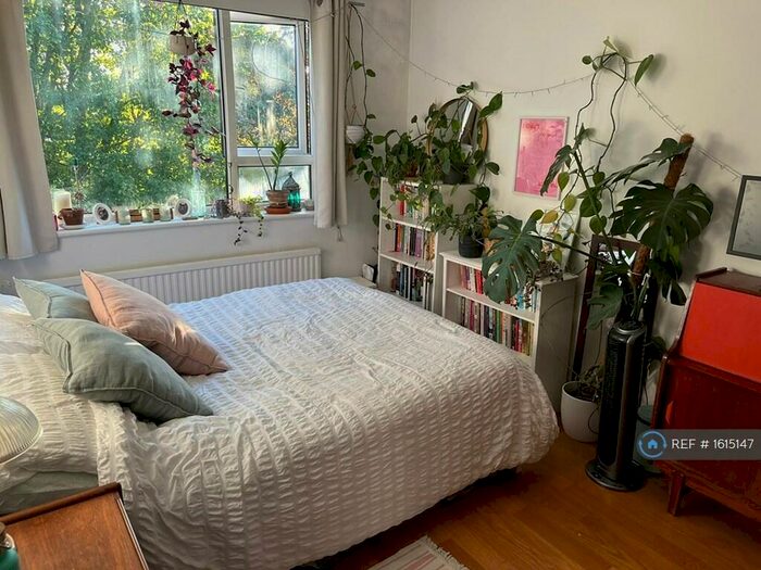 3 Bedroom Flat To Rent In Crouch Hill, London, N4