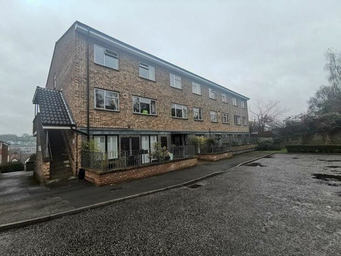 1 Bedroom Apartment To Rent In Lindo Close, Chesham, HP5