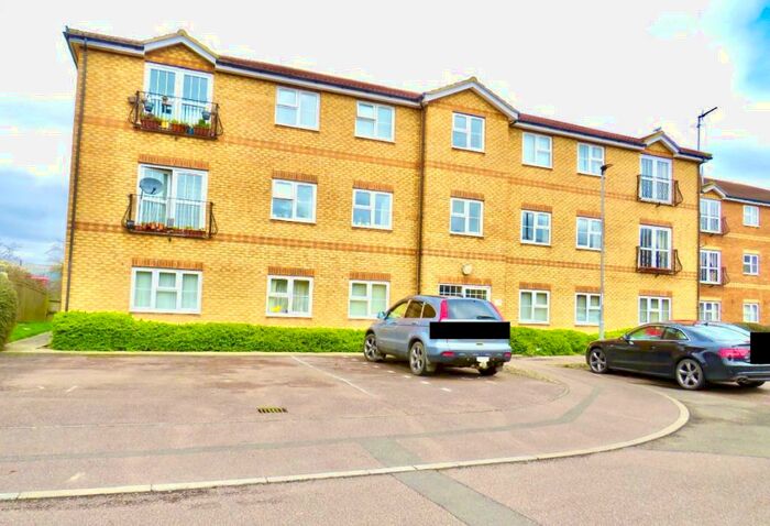 2 Bedroom Flat To Rent In Bronze Street, March, PE15