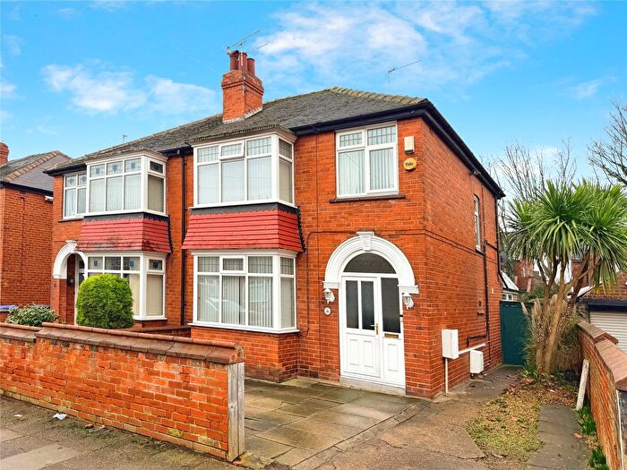 3 Bedroom Semi-Detached House For Sale In Firbeck Road, Doncaster, South Yorkshire, DN4