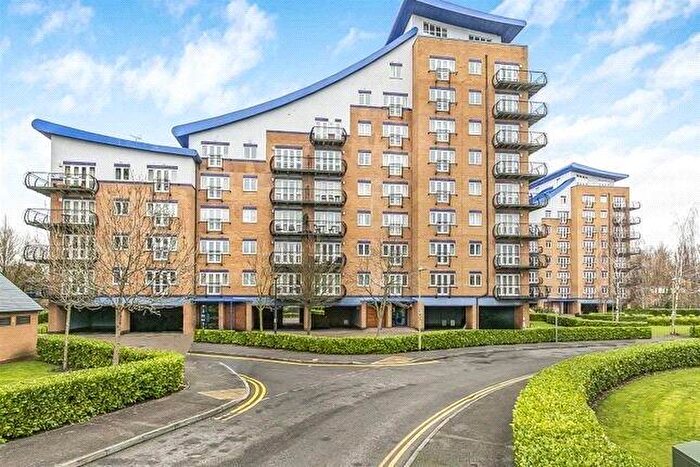 2 Bedroom Apartment For Sale In Luscinia View, Napier Road, Reading, RG1