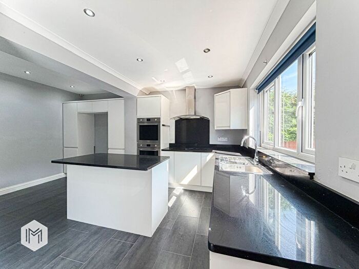 4 Bedroom Semi-Detached House For Sale In North Grove, Worsley, M28