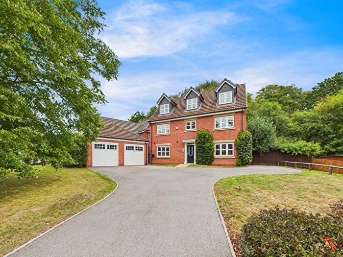 5 Bedroom Detached House For Sale In Beechwood Park Drive, Darley Abbey, DE22