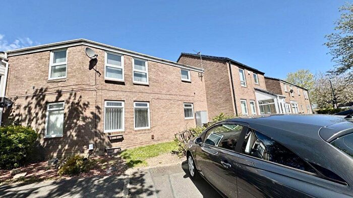 2 Bedroom Flat For Sale In Ennerdale, Albany Washington, NE37