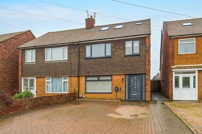 5 Bedroom Semi Detached House For Sale In Winterstoke Way, Ramsgate, CT11