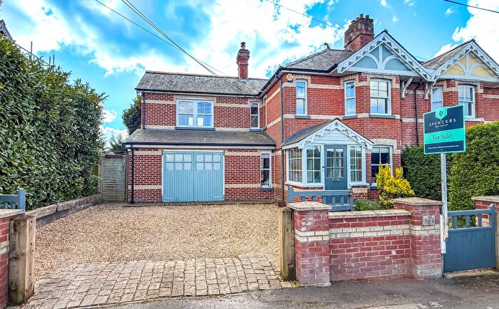 4 Bedroom Semi Detached House For Sale In Southampton Road, Ringwood, BH24