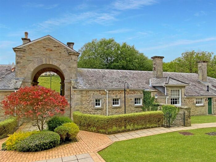 2 Bedroom Flat To Rent In Retreat Court, St. Columb, TR9