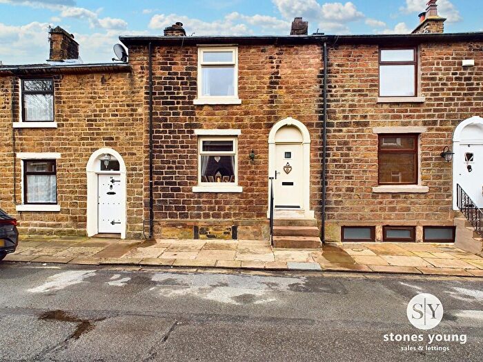 2 Bedroom Terraced House To Rent In West View Place, Blackburn, BB2