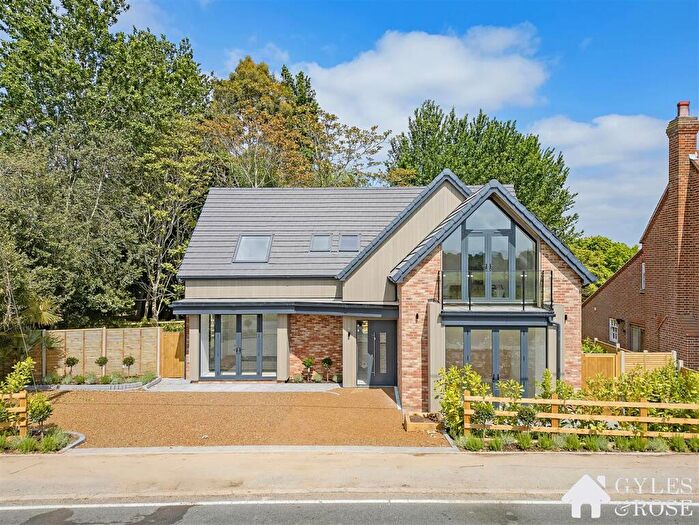 5 Bedroom Detached House For Sale In Station Road, Manningtree, CO11