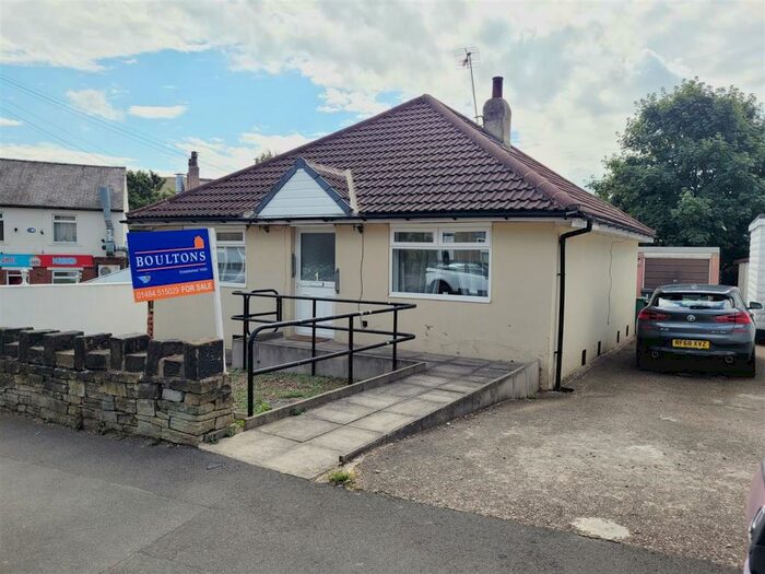 2 Bedroom Detached Bungalow To Rent In Deighton Road, Deighton, Huddersfield, HD2