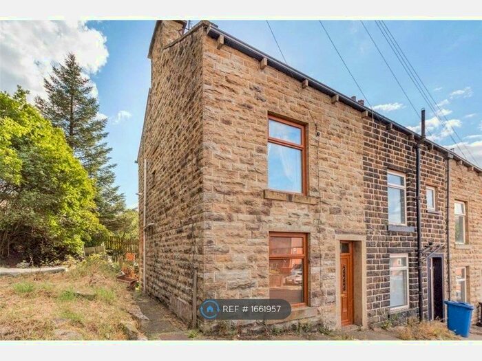 3 Bedroom Terraced House To Rent In Carr Lane, Rawtenstall, BB4