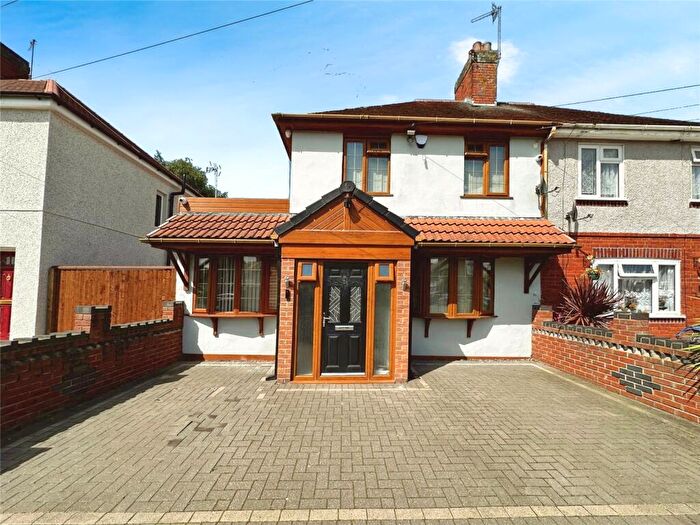 4 Bedroom Semi-Detached House For Sale In Sanders Road, Coventry, Warwickshire, CV6