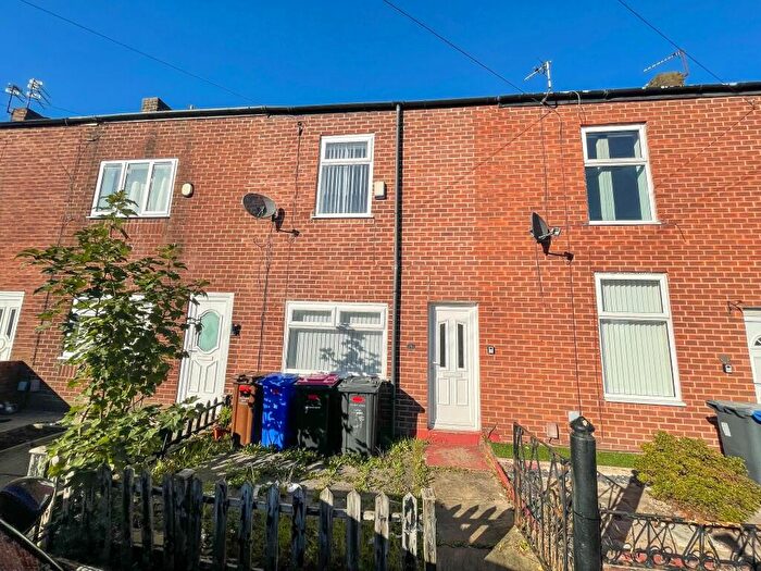 2 Bedroom Semi Detached House To Rent In New Cross Street, Manchester, Greater Manchester, M27