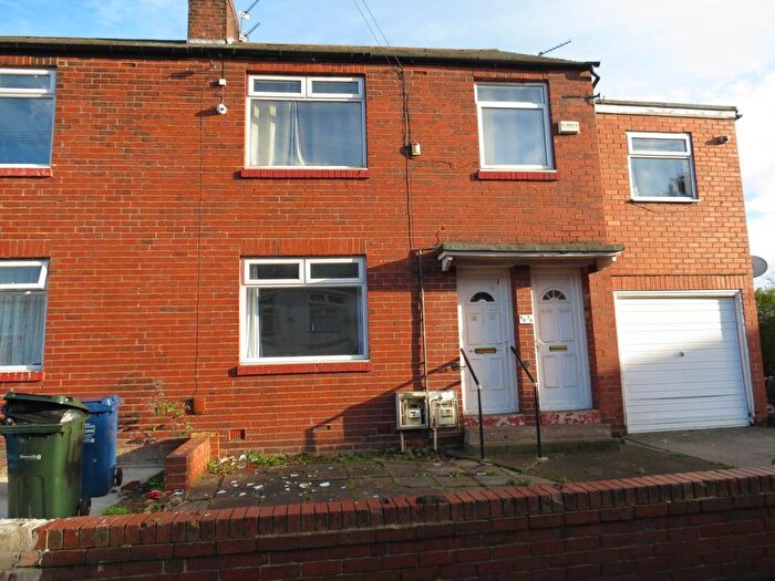 2 Bedroom Flat To Rent In Irthing Avenue, Walker, NE6